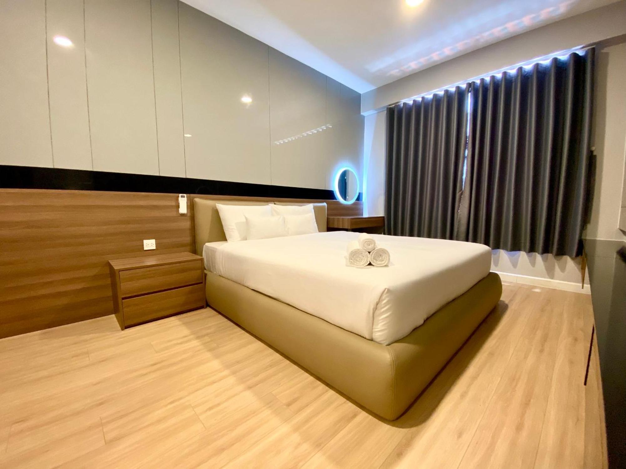 Soho Apt - Luxury Stay, Next To Benthanh Market Хошимин Экстерьер фото