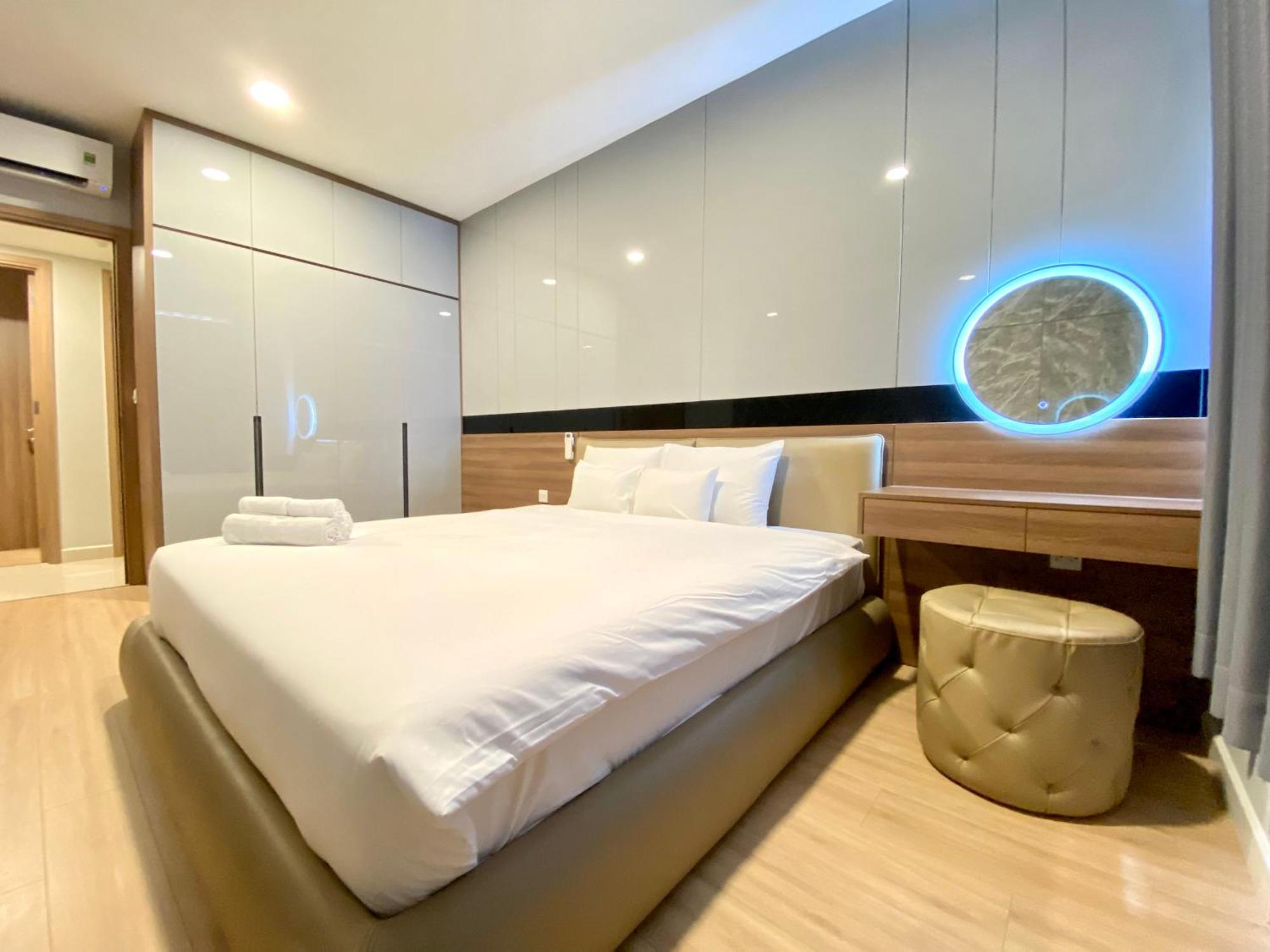 Soho Apt - Luxury Stay, Next To Benthanh Market Хошимин Экстерьер фото